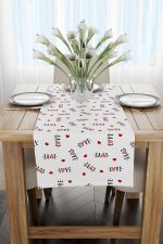 Beyaz Kırmızı Love Yazılı Kalp Desenli Dijital Baskılı Runner CGH1005-RN - Görsel 2