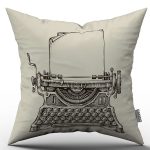 Krem Kahverengi Vintage Daktilo Desenli Kırlent Yastık Kılıfı - CGH136