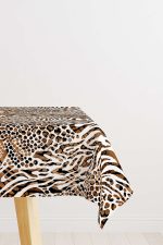 Kahverengi Beyaz Leopar ve Zebra Desenli Dijital Baskılı Masaörtüsü CGH346-MS