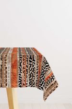 Kahverengi Turuncu Modern Leopar Desenli Dijital Baskılı Masaörtüsü CGH372-MS