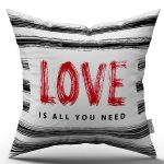 Kırmızı Siyah Love Yazılı Dijital Baskı Kırlent Yastık Kılıfı - CGH421