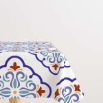 Beyaz Mavi Modern Etnik Karo Desenli Dijital Baskılı Masaörtüsü CGH573-MS