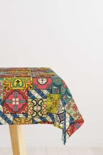 Sarı Çok Renkli Retro Vintage Desenli Dijital Baskılı Masaörtüsü OTYK030-MS