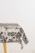Kahverengi Eskitme Vintage Desenli Dijital Baskılı Masaörtüsüı OTYK293-MS