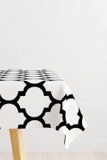 Beyaz Siyah Modern Geometrik Desenli Dijital Baskılı Masaörtüsü OTYK551-MS